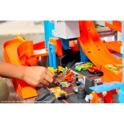 Hot Wheels Ultieme Garage + 2 Auto's 13 Hot Wheels Ultieme Garage + 2 Auto's -Speelgoed Winkel 1885173 50b1ed5c